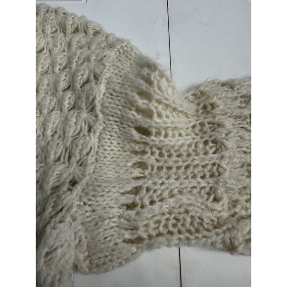 Free People Cream Crochet Knit Scoop Neck Wool Blend Oversized Sweater XS - Picture 4 of 6